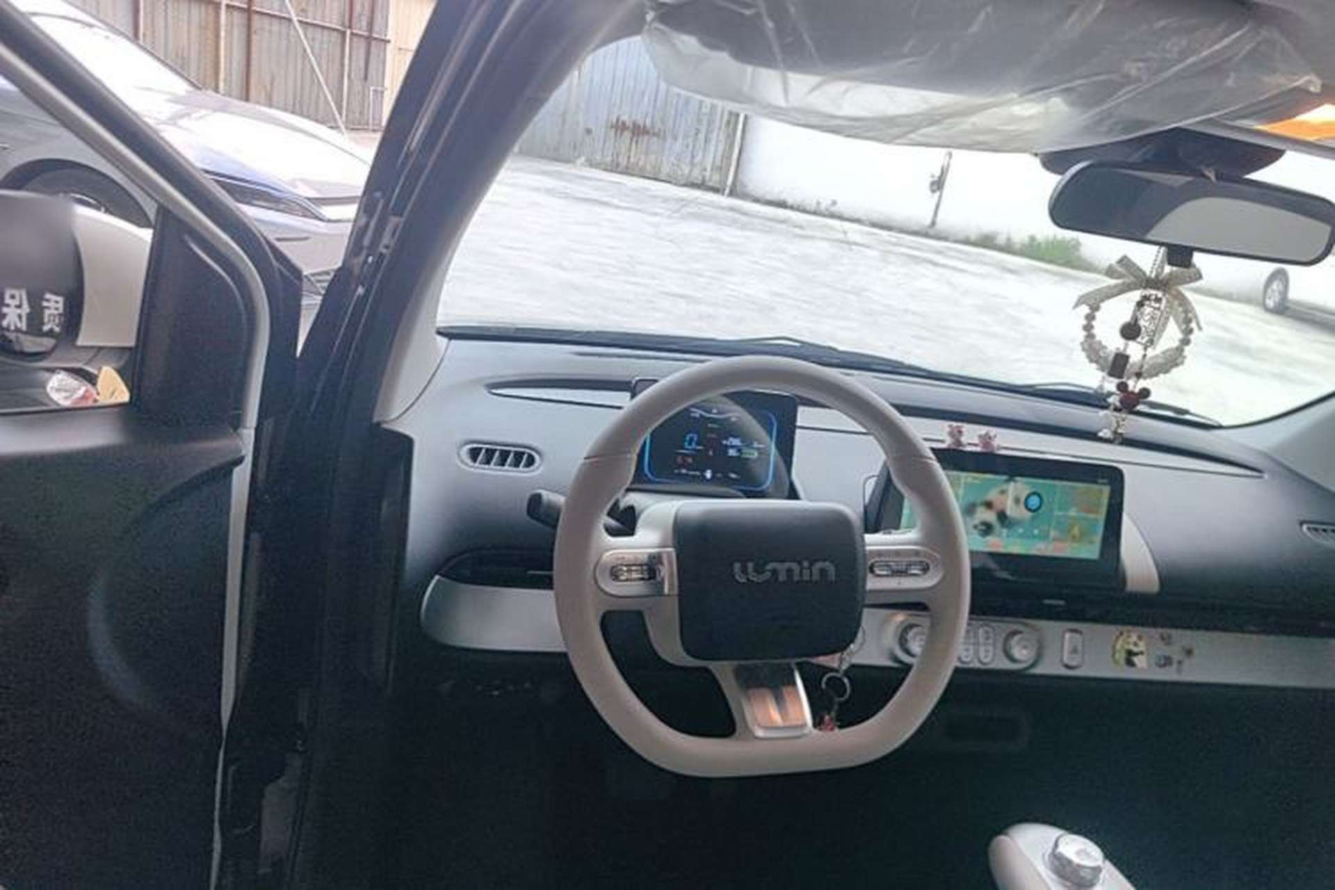 Used CHANGAN NEVO Lumin 2025 301km Cute Baby Edition Center Console