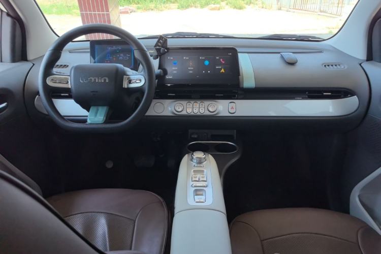 Used CHANGAN NEVO Lumin 2025 205 km Xiangqin Version Center Console