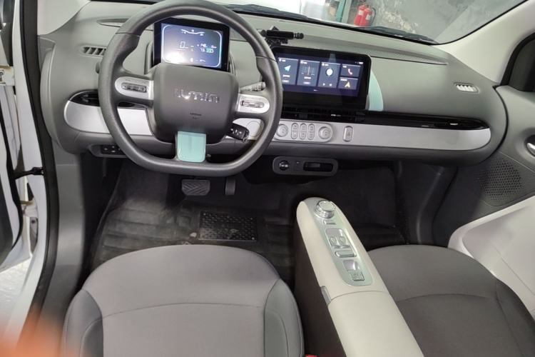Used CHANGAN NEVO Lumin 2025 205 km Xiangqin Version Center Console