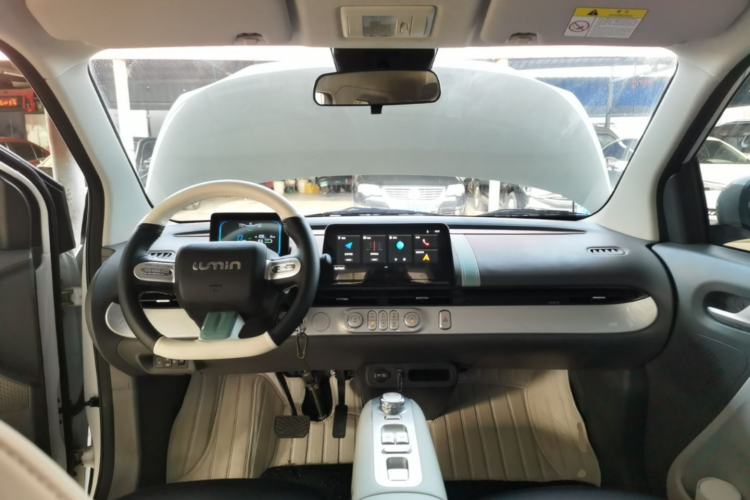 Used CHANGAN NEVO Lumin 2025 205 km Xiangqin Version Center Console