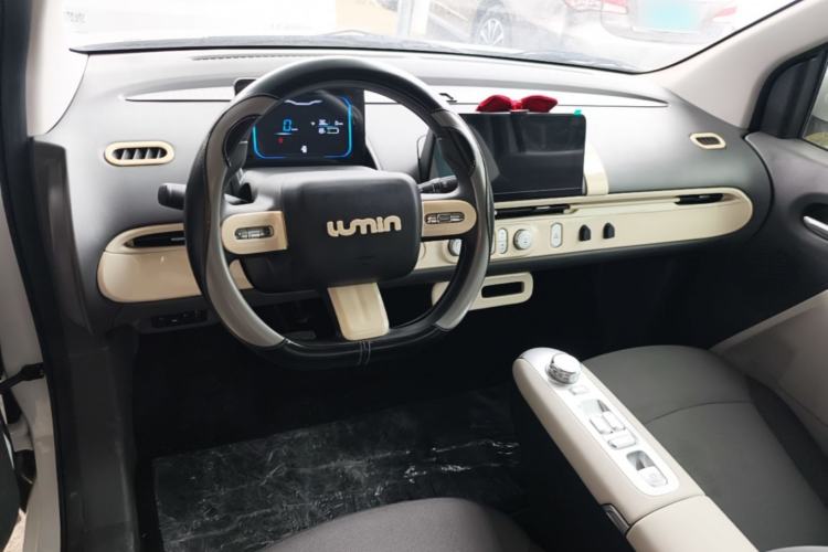 Used CHANGAN NEVO Lumin 2025 205 km Xiangqin Version Center Console