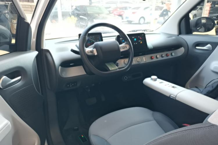 Used CHANGAN NEVO Lumin 2025 205 km Xiangqin Version Center Console