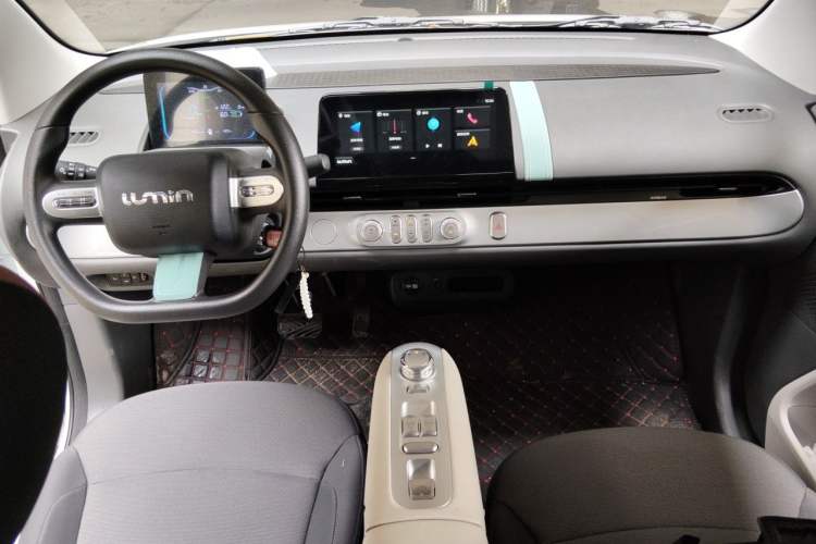 Used CHANGAN NEVO Lumin 2025 205 km Xiangqin Version Center Console