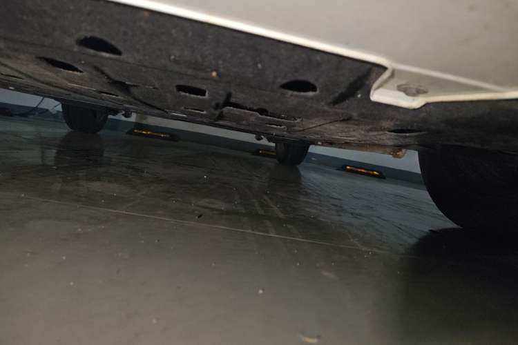 Used CHANGAN NEVO Lumin 2025 205 km Xiangqin Version Chassis Front