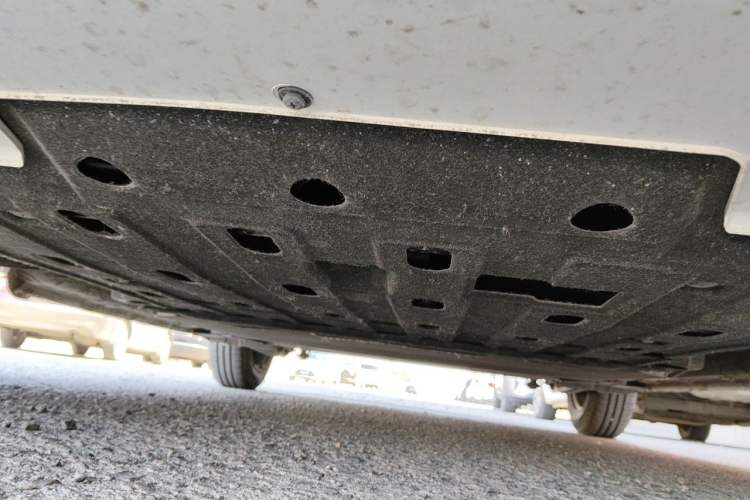 Used CHANGAN NEVO Lumin 2025 301km Honey Dew Edition Chassis Front