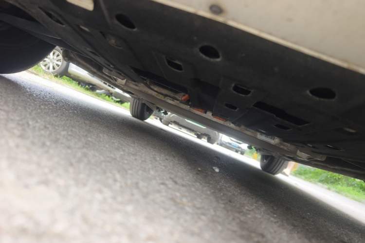 Used CHANGAN NEVO Lumin 2025 301km Honey Dew Edition Chassis Front
