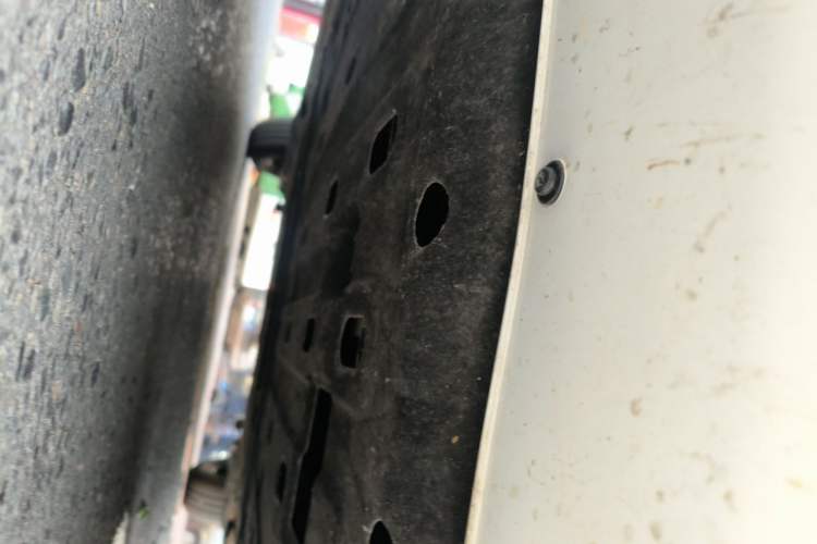 Used CHANGAN NEVO Lumin 2025 205 km Xiangqin Version Chassis Front