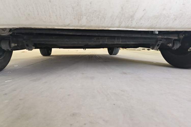 Used CHANGAN NEVO Lumin 2025 205 km Xiangqin Version Chassis Rear