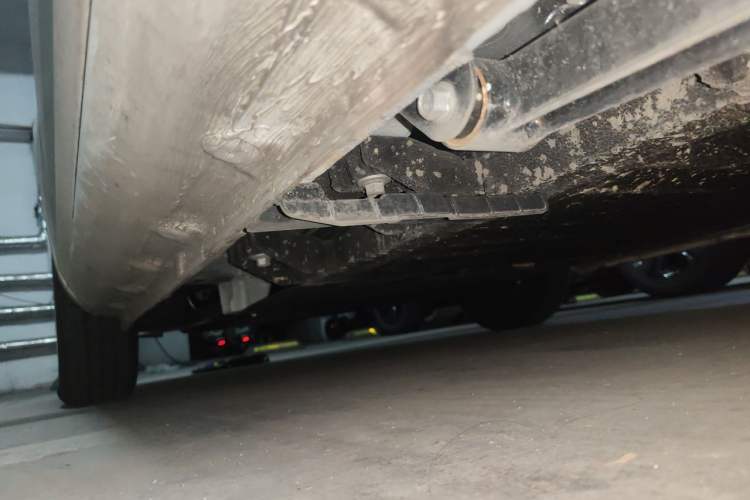 Used CHANGAN NEVO Lumin 2025 205 km Xiangqin Version Chassis Rear Left