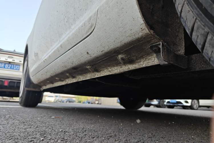 Used CHANGAN NEVO Lumin 2025 205 km Xiangqin Version Chassis Rear Left