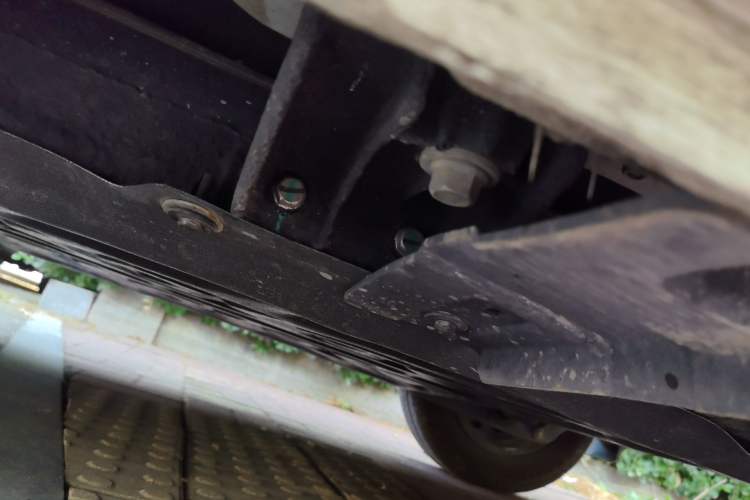 Used CHANGAN NEVO Lumin 2025 205 km Xiangqin Version Chassis Rear