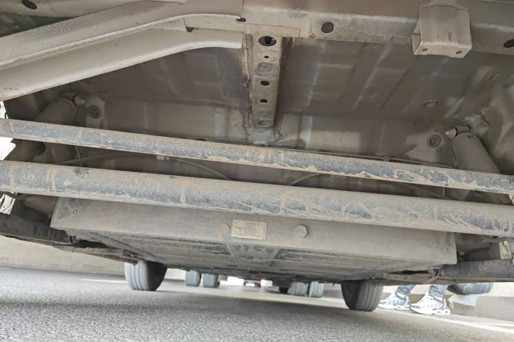 Used CHANGAN NEVO Lumin 2025 205km Refreshing Edition Chassis Rear