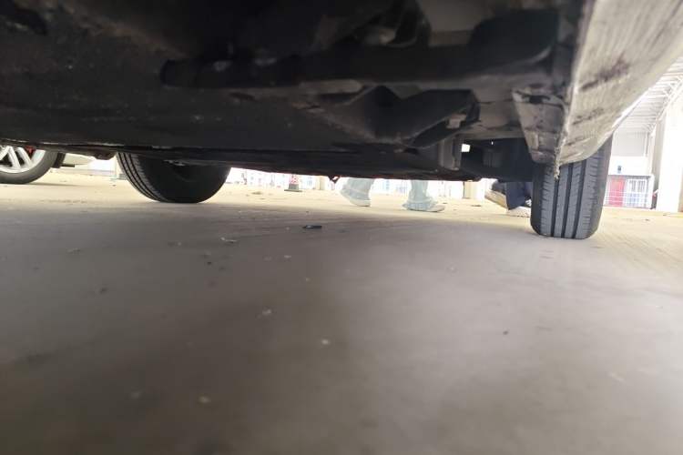 Used CHANGAN NEVO Lumin 2025 205 km Xiangqin Version Chassis Rear Right