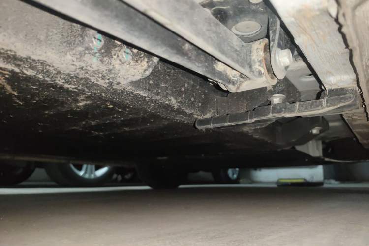 Used CHANGAN NEVO Lumin 2025 205 km Xiangqin Version Chassis Rear Right