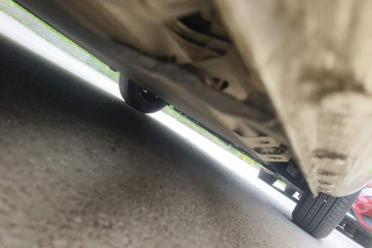 Used CHANGAN NEVO Lumin 2025 301km Honey Dew Edition Chassis Rear Right