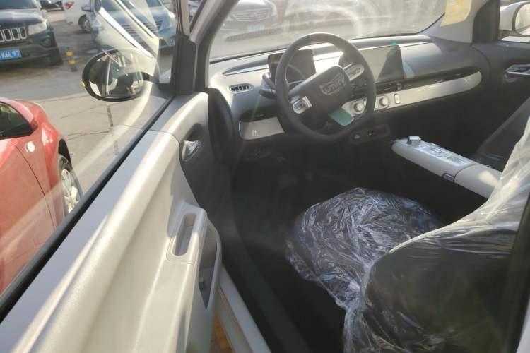 Used CHANGAN NEVO Lumin 2025 205km Refreshing Edition Driver Seat