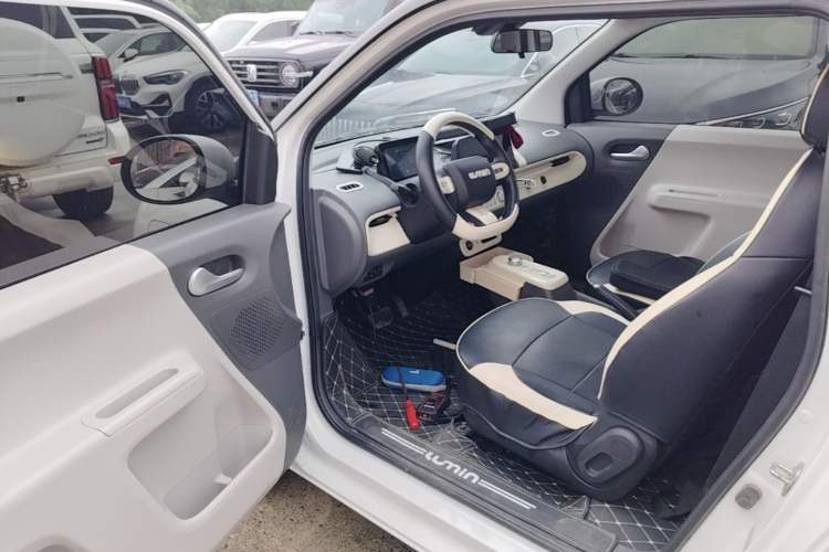 Used CHANGAN NEVO Lumin 2025 205km Refreshing Edition Driver Seat