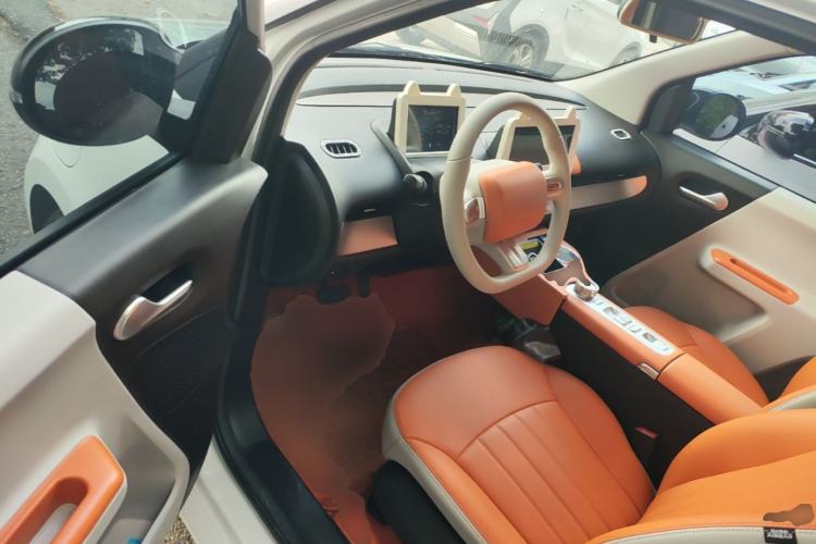 Used CHANGAN NEVO Lumin 2025 301km Honey Dew Edition Driver Seat