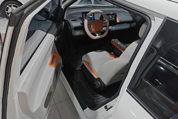 Used CHANGAN NEVO Lumin 2025 301km Honey Dew Edition Driver Seat