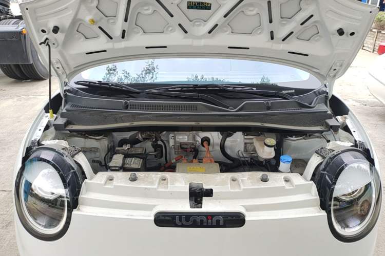 Used CHANGAN NEVO Lumin 2025 205km Refreshing Edition Engine Bay