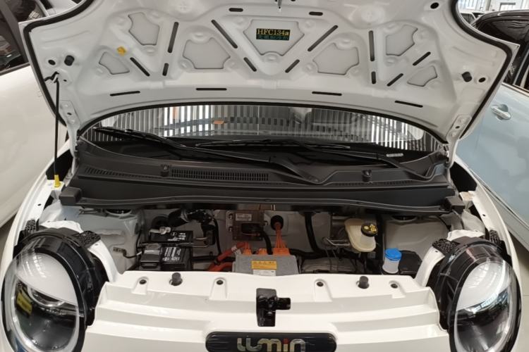 Used CHANGAN NEVO Lumin 2025 301km Honey Dew Edition Engine Bay