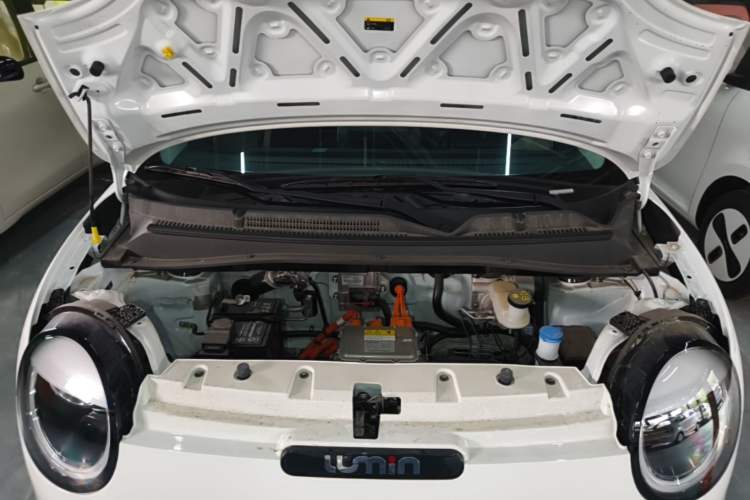 Used CHANGAN NEVO Lumin 2025 205 km Xiangqin Version Engine Bay