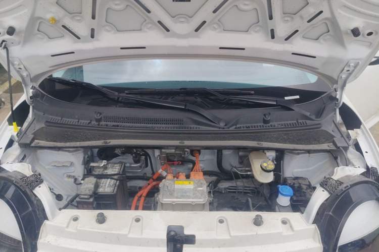 Used CHANGAN NEVO Lumin 2025 205 km Xiangqin Version Engine Bay