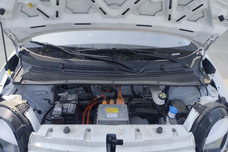 Used CHANGAN NEVO Lumin 2025 205 km Xiangqin Version Engine Bay
