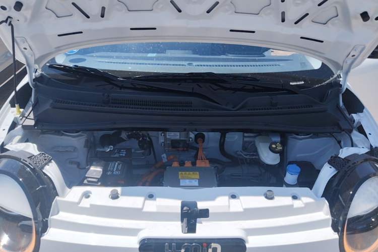 Used CHANGAN NEVO Lumin 2025 205 km Xiangqin Version Engine Bay