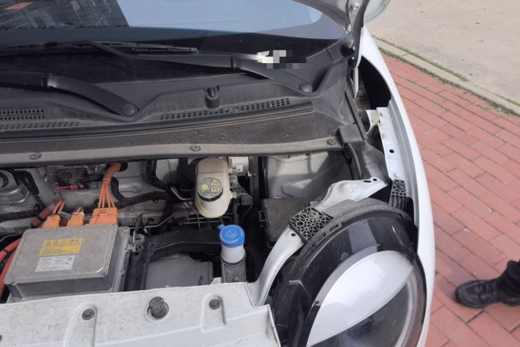 Used CHANGAN NEVO Lumin 2025 301km Honey Dew Edition Engine Bay Left