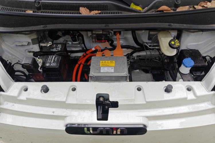 Used CHANGAN NEVO Lumin 2025 301km Honey Dew Edition Engine Bay