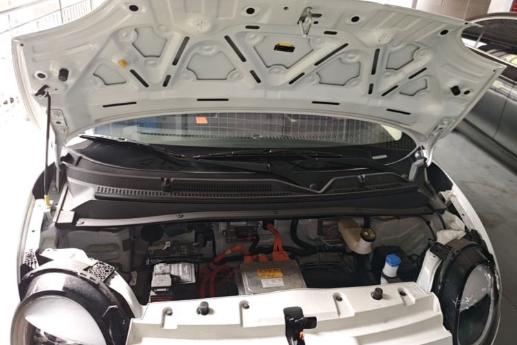 Used CHANGAN NEVO Lumin 2025 301km Honey Dew Edition Engine Bay