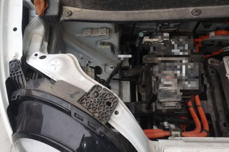 Used CHANGAN NEVO Lumin 2025 301km Honey Dew Edition Engine Bay Right