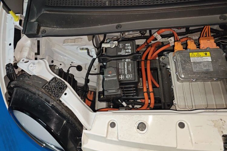 Used CHANGAN NEVO Lumin 2025 205 km Xiangqin Version Engine Bay Right