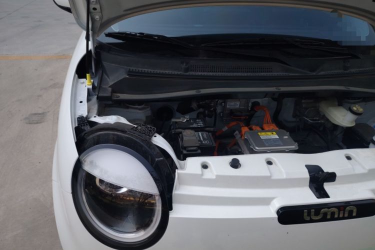 Used CHANGAN NEVO Lumin 2025 205 km Xiangqin Version Engine Bay Right