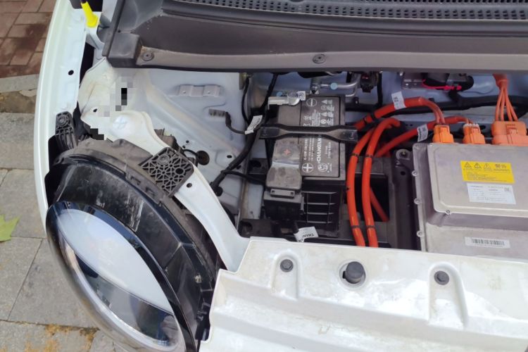 Used CHANGAN NEVO Lumin 2025 205 km Xiangqin Version Engine Bay Right