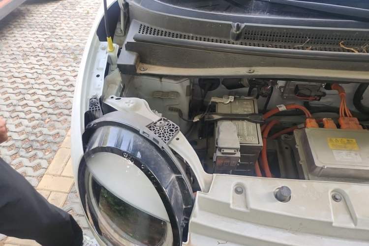 Used CHANGAN NEVO Lumin 2025 301km Cute Baby Edition Engine Bay Right