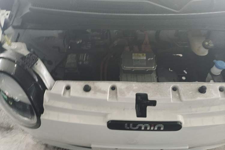 Used CHANGAN NEVO Lumin 2025 301km Honey Dew Edition Engine Bay