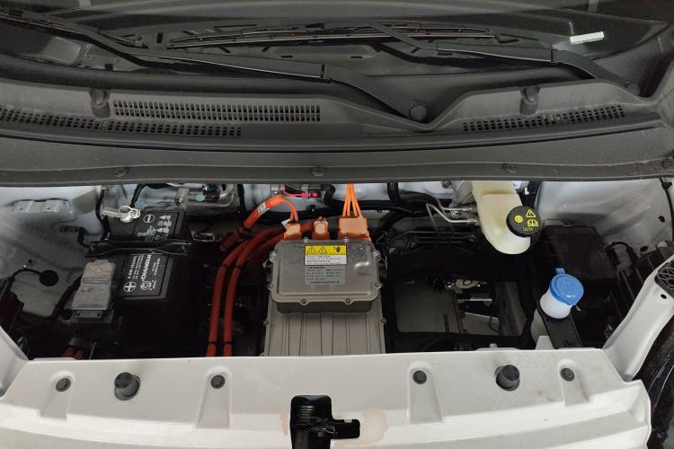 Used CHANGAN NEVO Lumin 2025 205 km Xiangqin Version Engine Bay