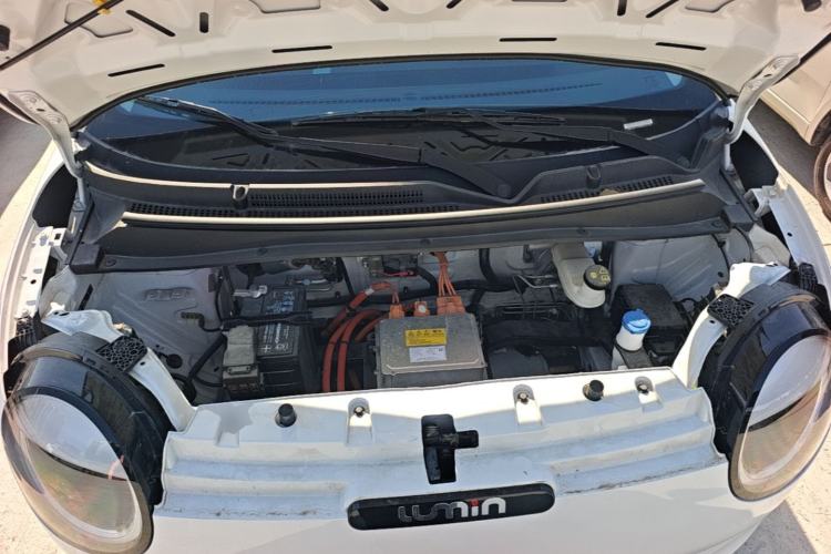 Used CHANGAN NEVO Lumin 2025 205 km Xiangqin Version Engine Bay