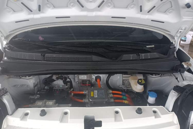 Used CHANGAN NEVO Lumin 2025 210 km Fragrant Edition Engine Bay