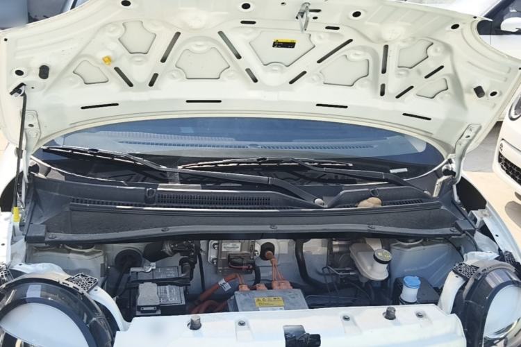 Used CHANGAN NEVO Lumin 2025 205 km Xiangqin Version Engine Bay