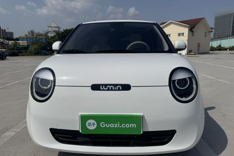 Used CHANGAN NEVO Lumin 2025 301km Honey Dew Edition Exterior 1