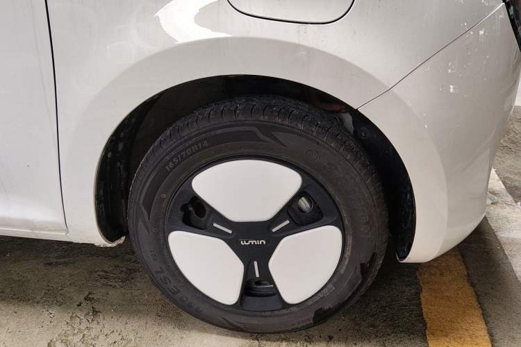 Used CHANGAN NEVO Lumin 2025 205 km Xiangqin Version Exterior 1