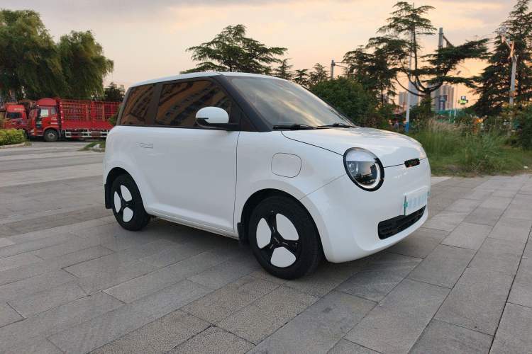 Used CHANGAN NEVO Lumin 2025 205km Refreshing Edition Exterior 2