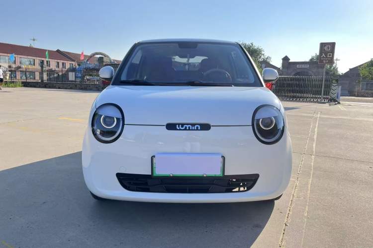 Used CHANGAN NEVO Lumin 2025 301km Honey Dew Edition Exterior 2