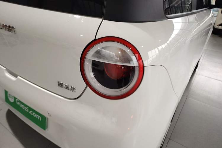 Used CHANGAN NEVO Lumin 2025 205 km Xiangqin Version Exterior 3