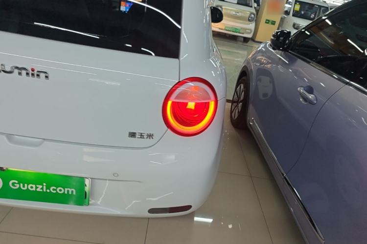 Used CHANGAN NEVO Lumin 2025 205km Refreshing Edition Exterior 3