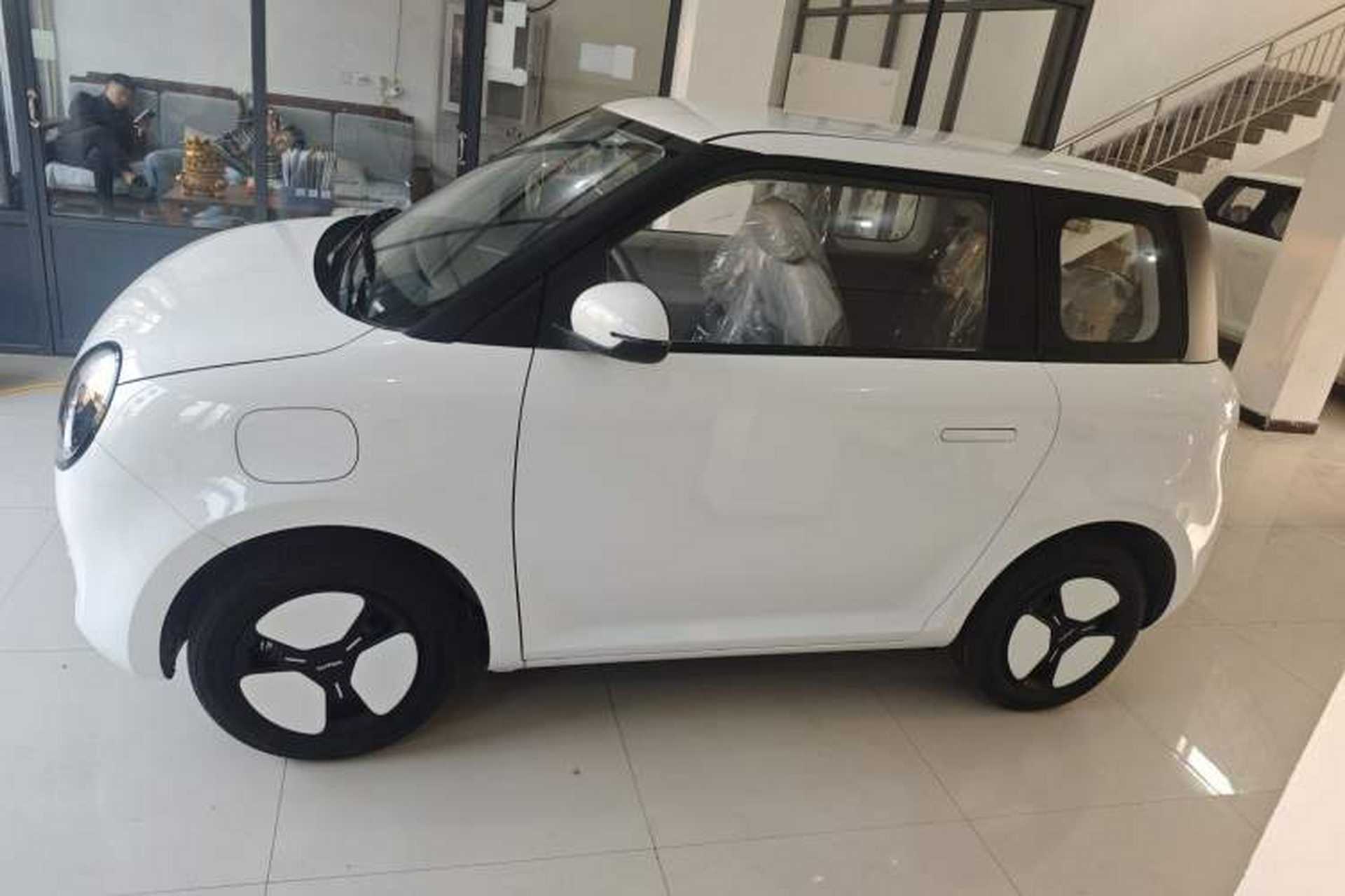 Used CHANGAN NEVO Lumin 2025 205 km Xiangqin Version Exterior 3