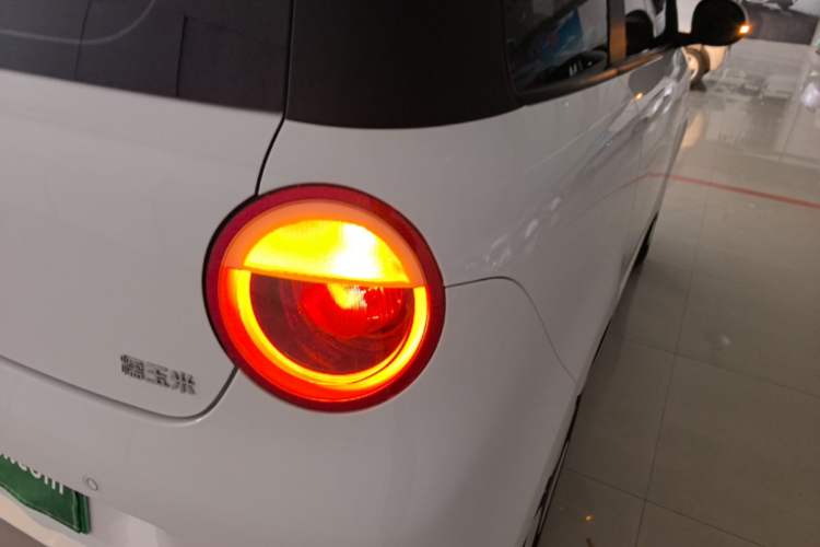 Used CHANGAN NEVO Lumin 2025 205 km Xiangqin Version Exterior 3